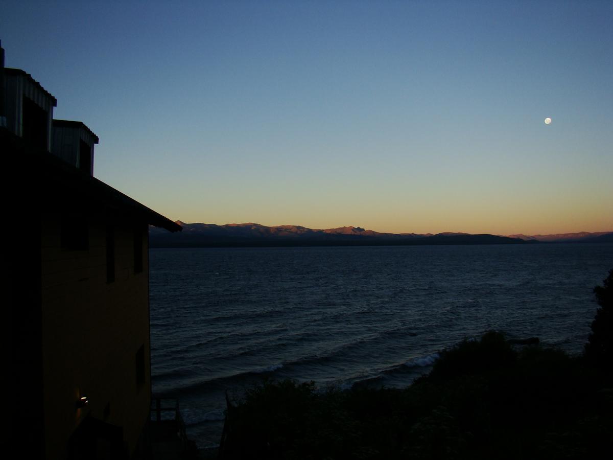 Berkana Hostel Bariloche Экстерьер фото