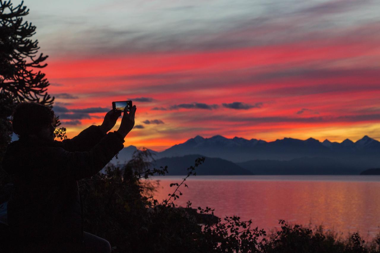 Berkana Hostel Bariloche Экстерьер фото
