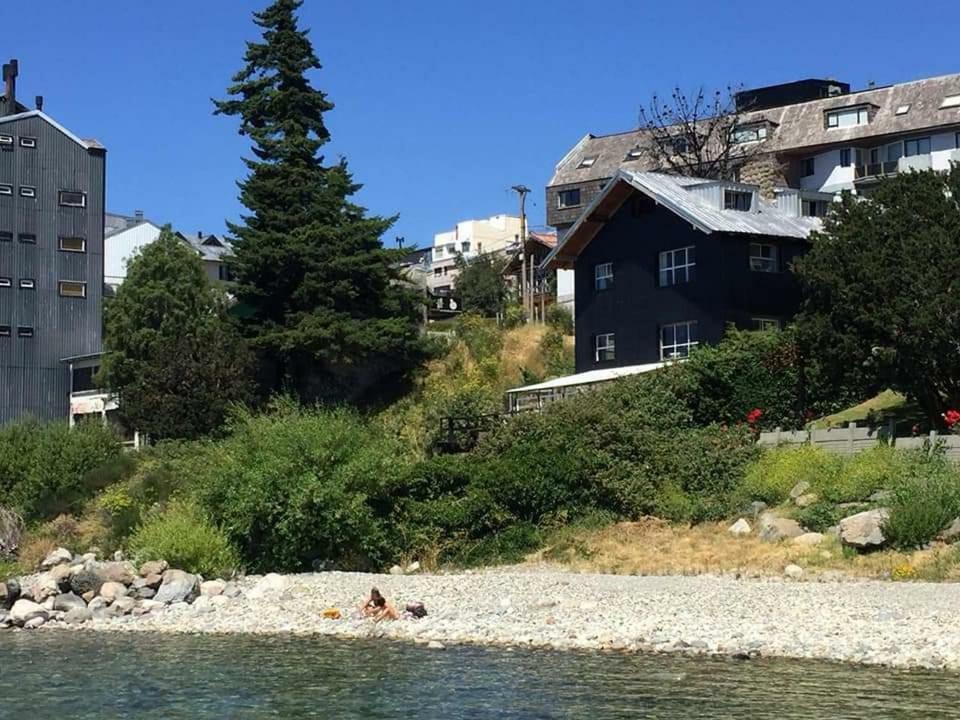Berkana Hostel Bariloche Экстерьер фото