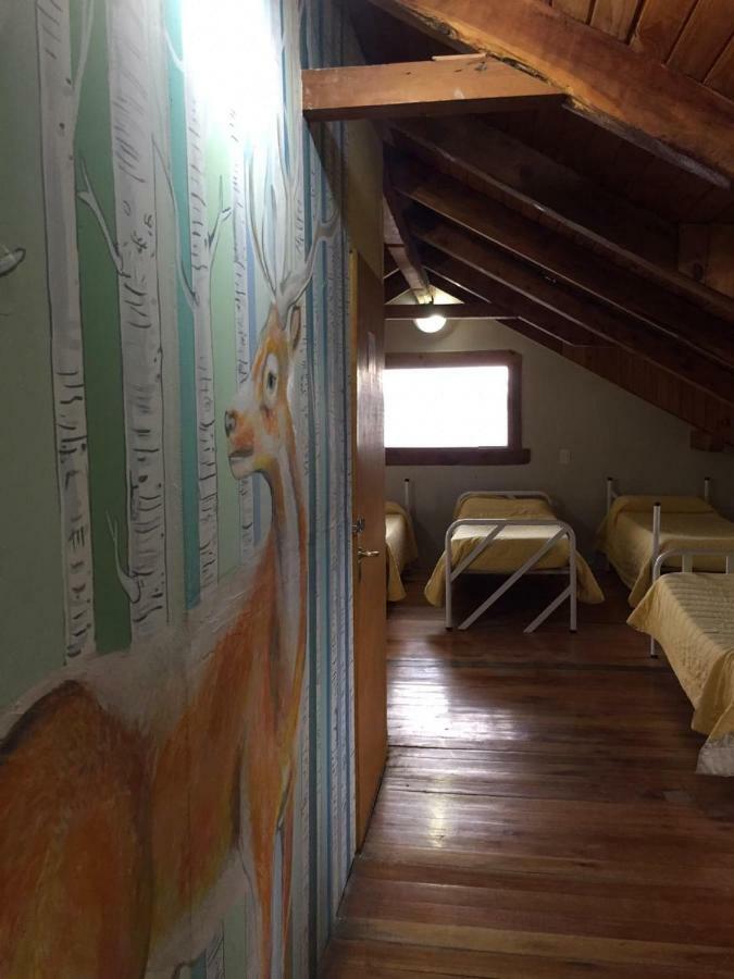 Berkana Hostel Bariloche Экстерьер фото